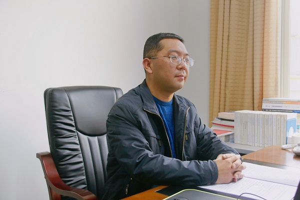 解立远.jpg